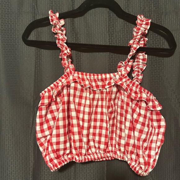 18 Centimeters Red and White Ruffled Gingham Print Sleeveless Crop Top Sz XL - Picture 2 of 4